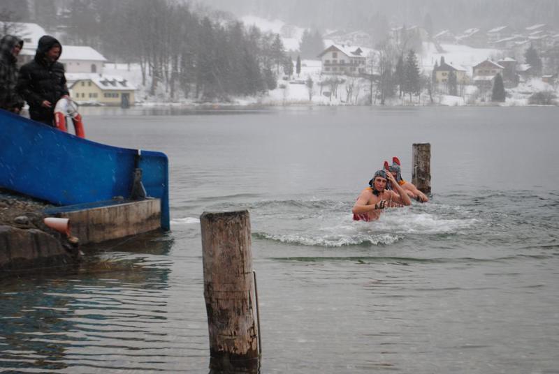 Silvesterschwimmen im Fuschlseebad