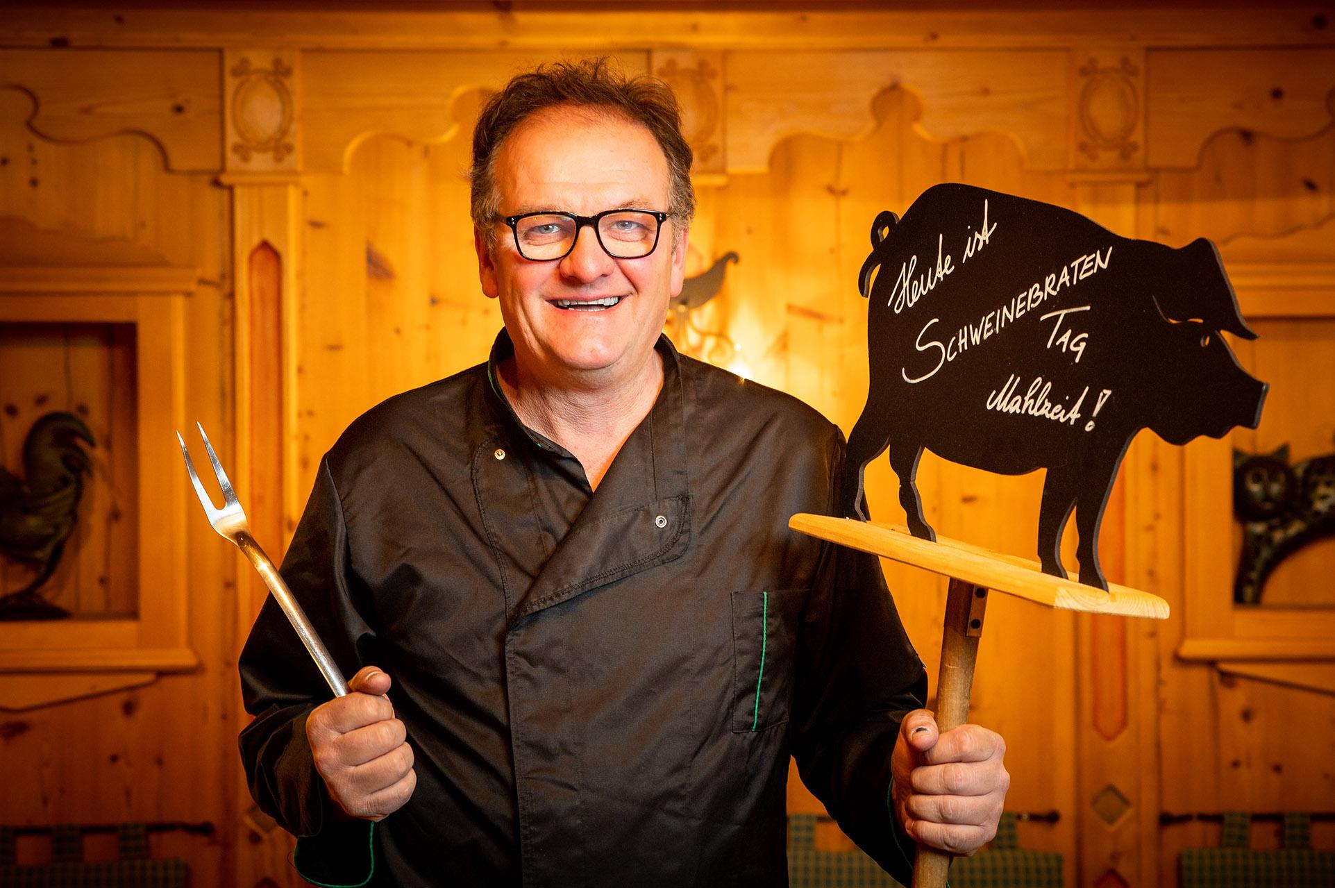 Schweinsbraten Tag auf der Grünegg Alm