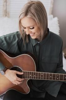 Live Musik mit Anna Gschwandtner im Aktivhotel Gasteiner Einkehr
