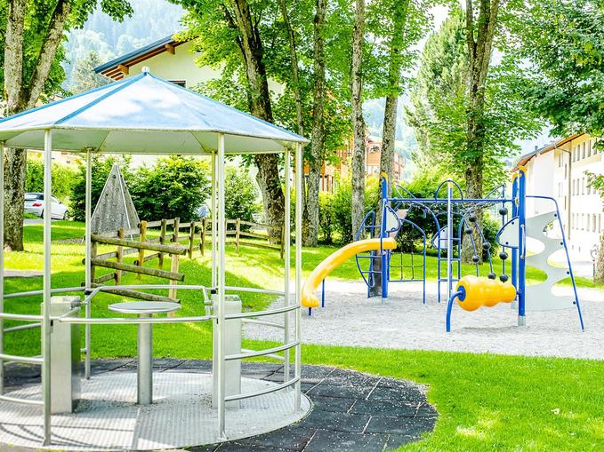 Kinderspielplatz Ahornpark