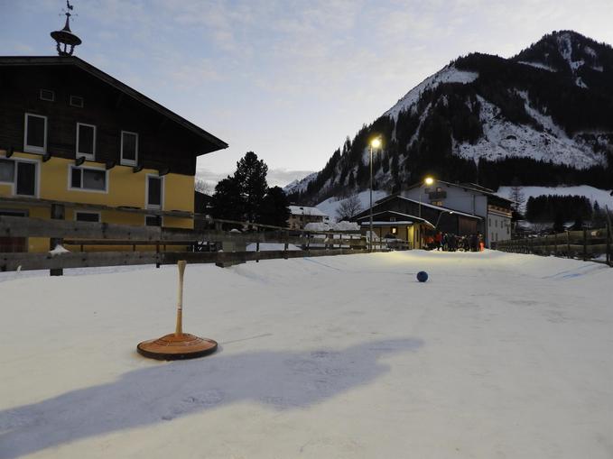 Eisstock Schießen in Wörth