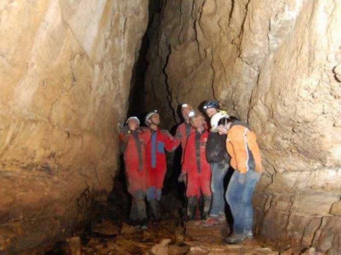 Naturschauhöhle - "Feuchter Keller" am Trattberg