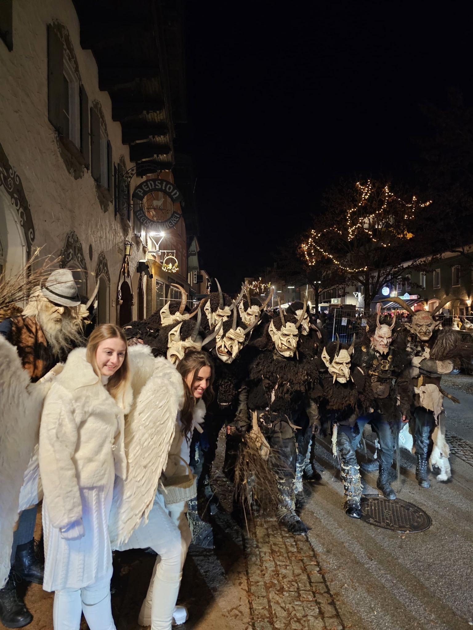 Perchtenlauf & Aftershow Party
