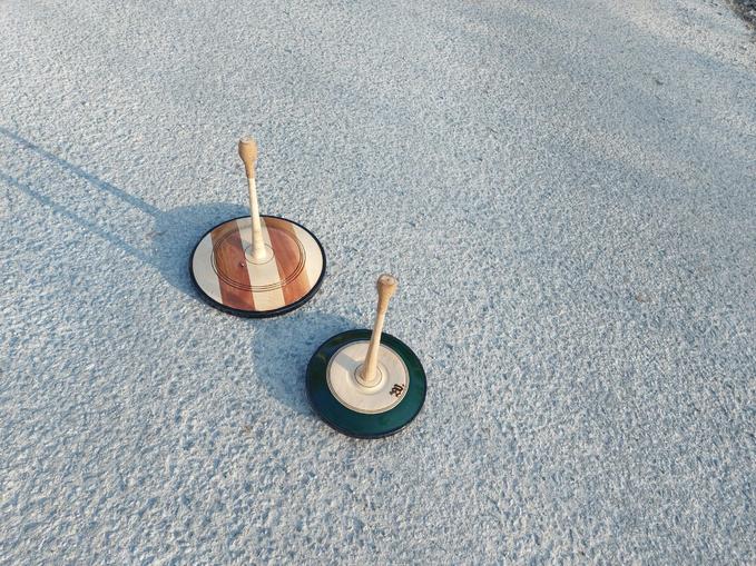 Eisstock- und Asphaltstockbahn Dienten
