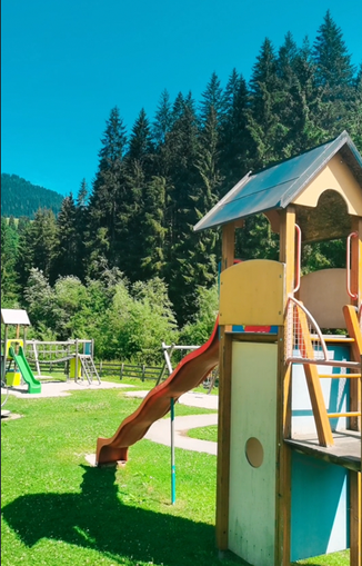 Spielplatz Lungötz