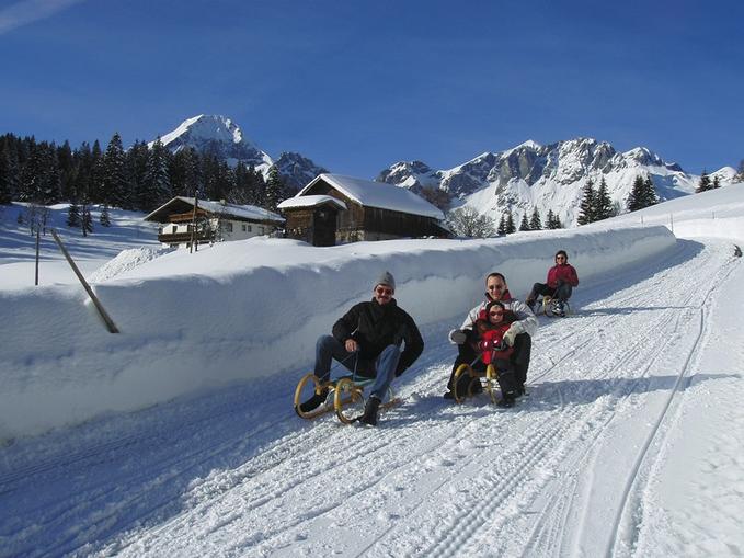 Rodelstraße Höllalm