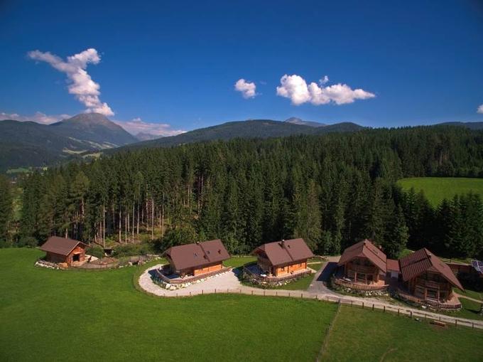 rustic holiday chalets with sauna