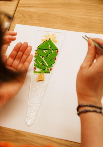 Gestalte Dein Kunstwerk aus Glas