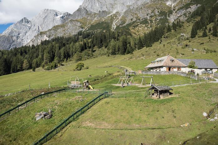 Spielplatz Arthurhaus
