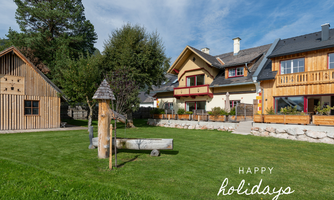 Beautiful holiday homes in a green landscape with well-kept lawns. Inviting atmosphere for a relaxing vacation.