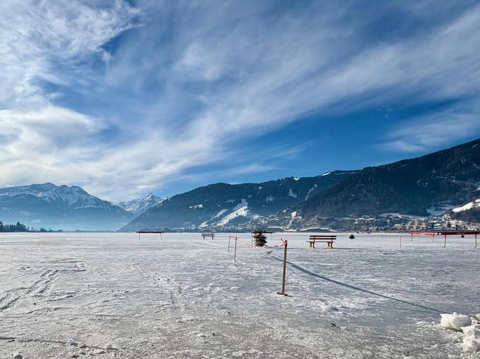 Eislaufen am Zeller See