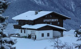 Hausansicht Winter