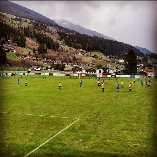 Fußballplatz/Sportplatz Dorfgastein