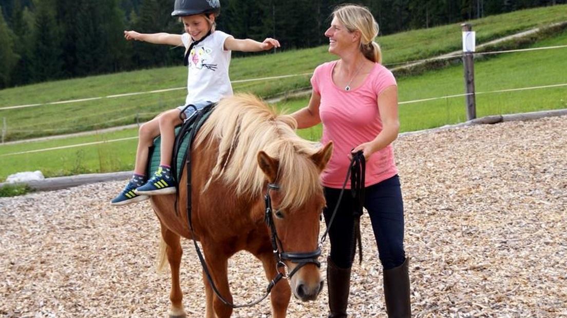 Kinderprogramm – Kinderreiten bei Paula