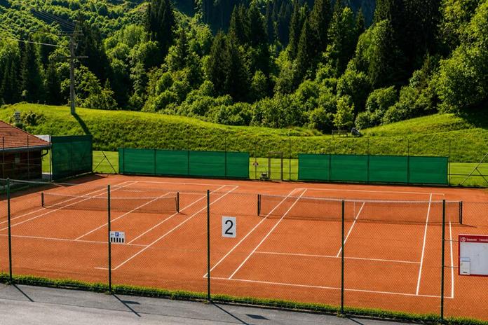 Tennisplatz Taxenbach