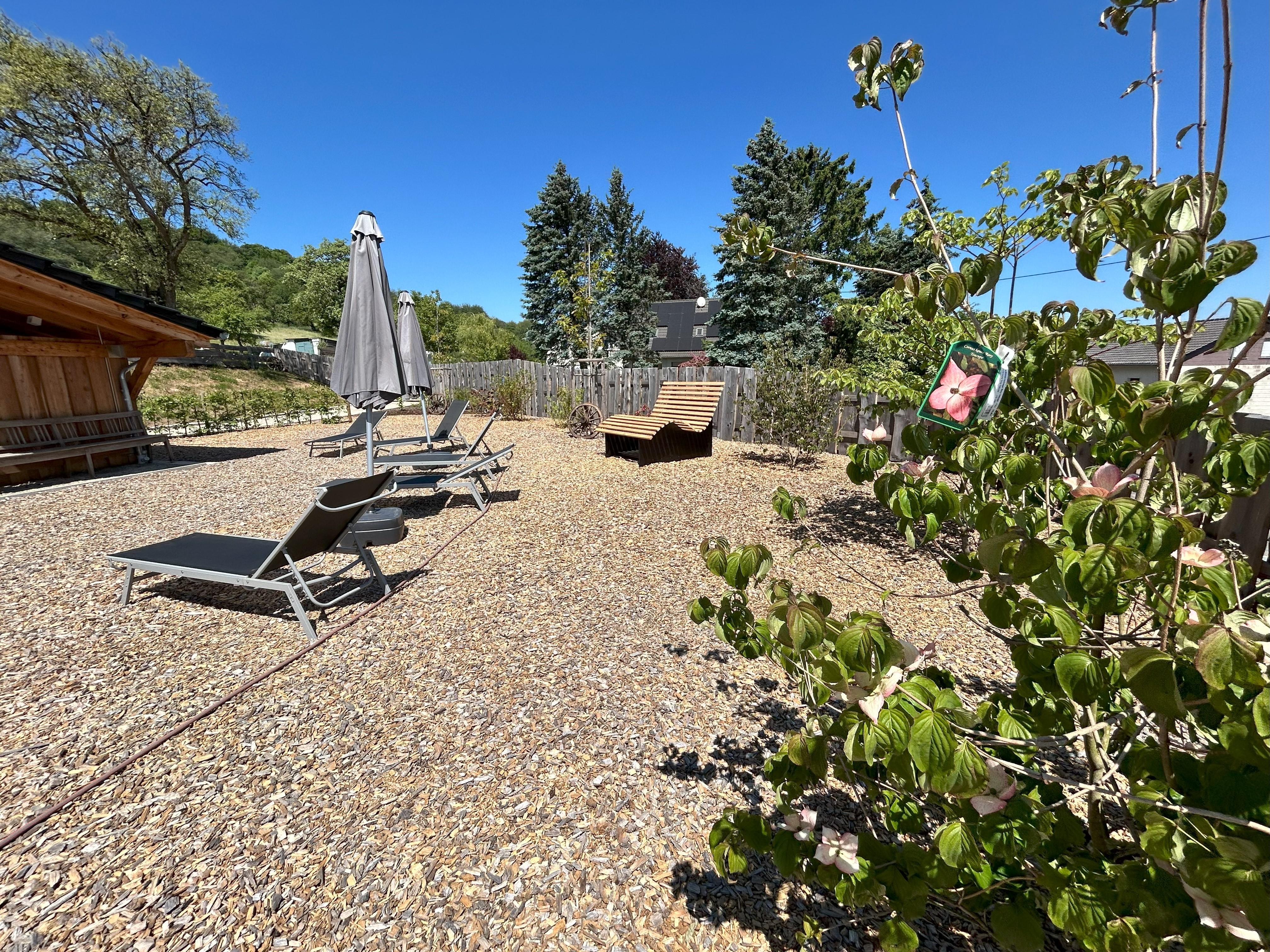 Garten vom Poolhaus