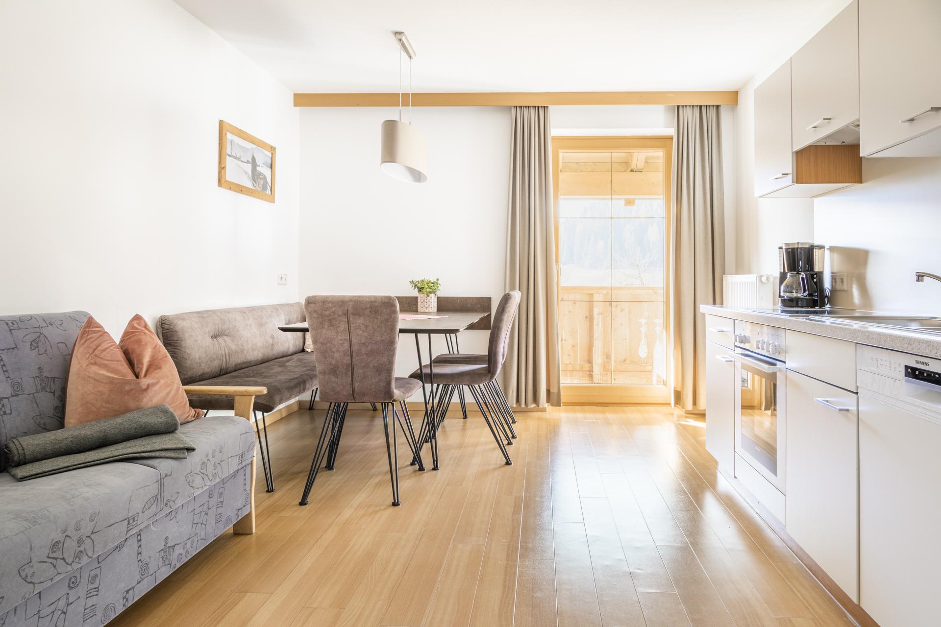 20231116_PrechtlhofInnen2_047-HDR_klein