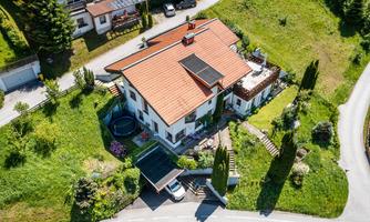 House - bird's eye view