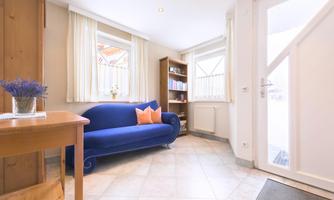 The reception is located on the ground floor. In the cozy designed entrance area, you will be welcomed.