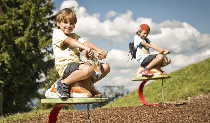 Spielplatz Sportplatz