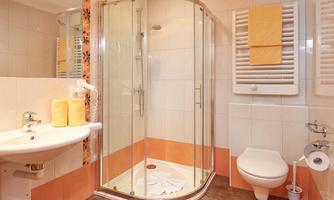appartement-typ-d-badezimmer