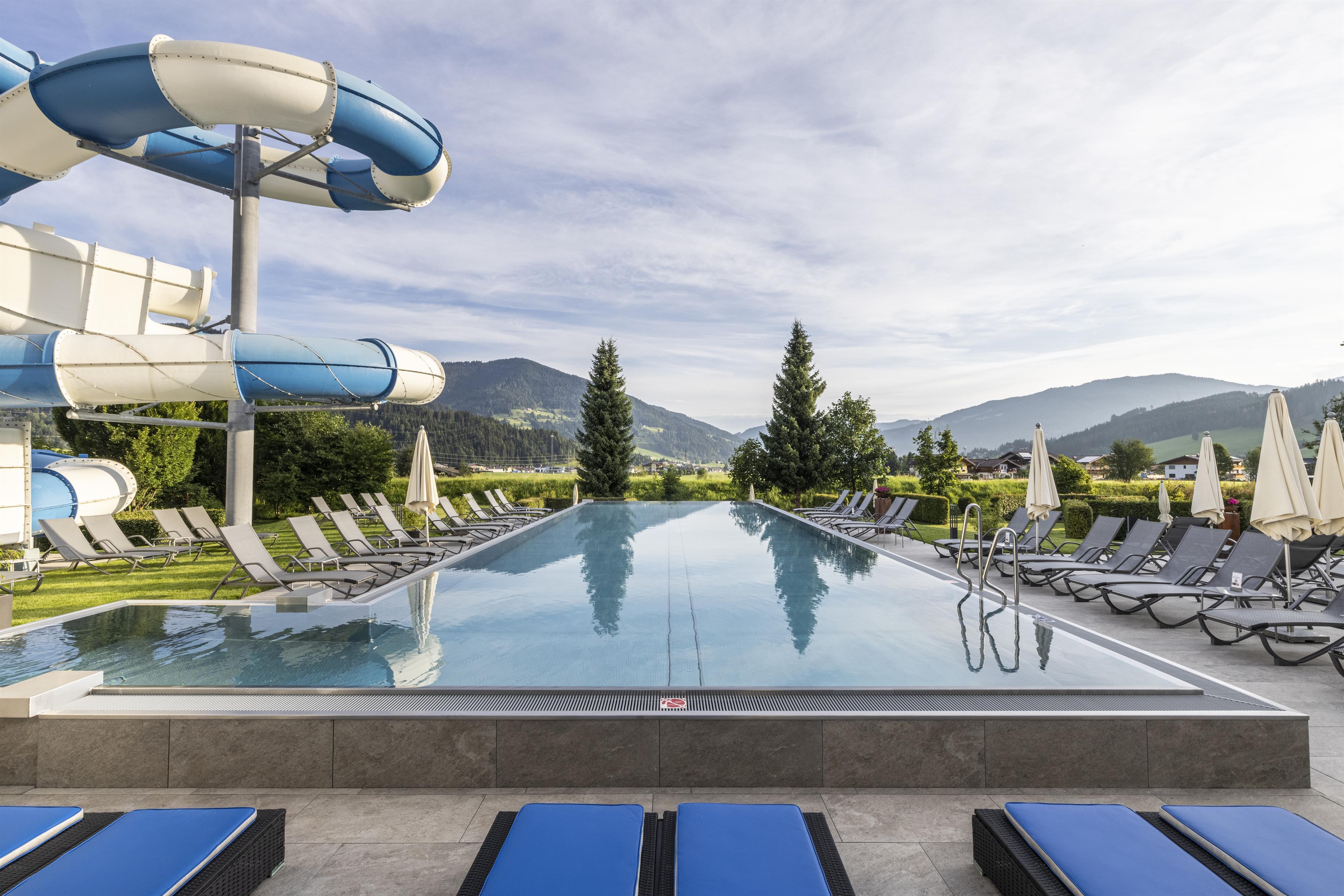 Aussenpool-Liegen