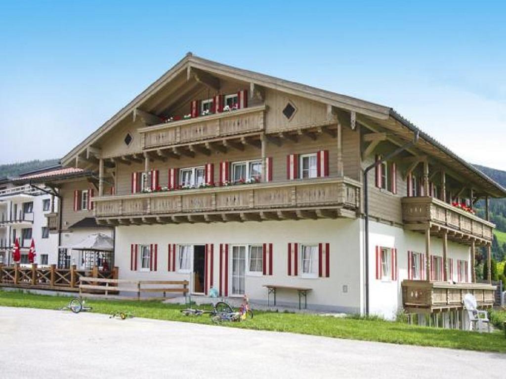 Hofresidenz im Sommer