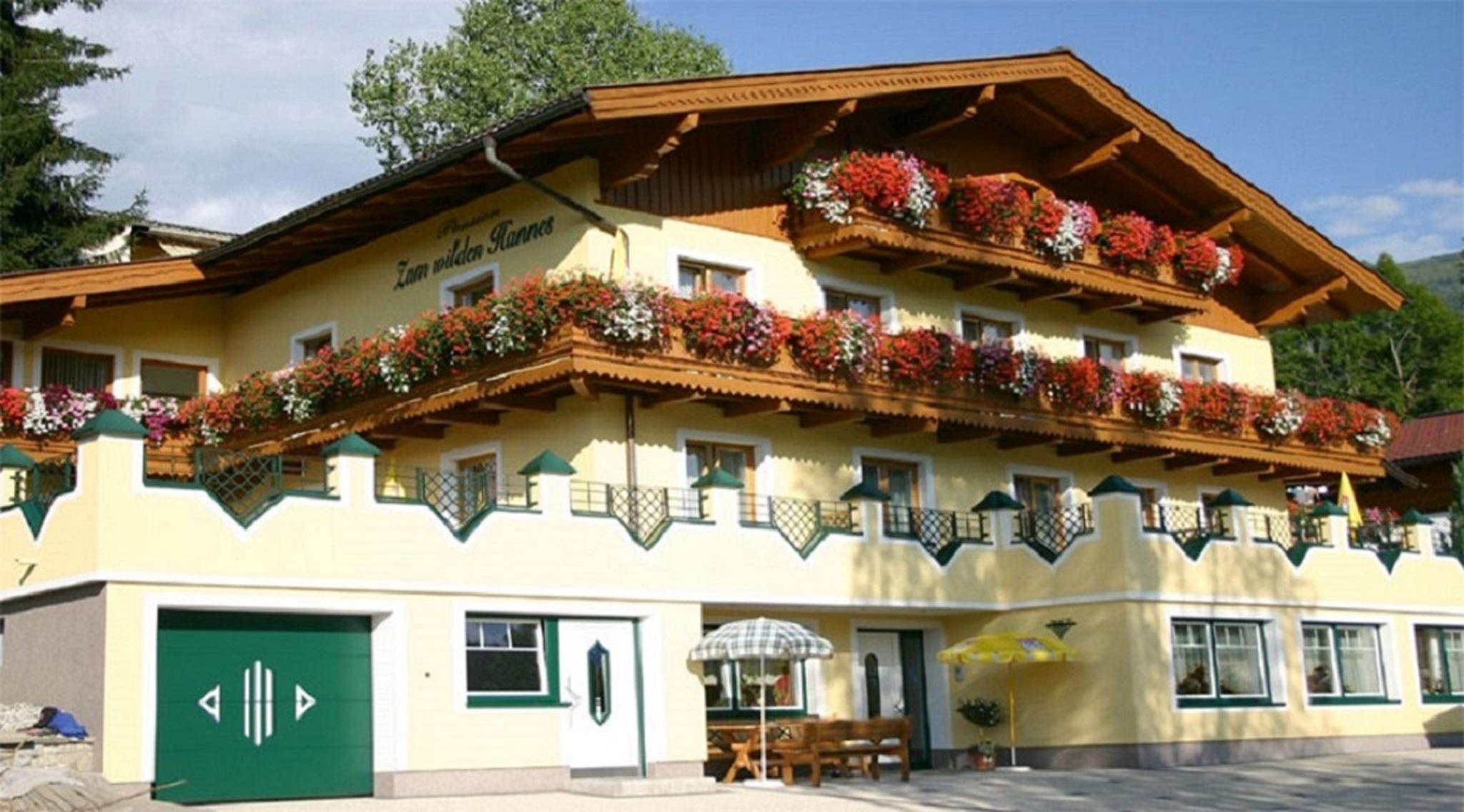 The breakfast guesthouse in summer.