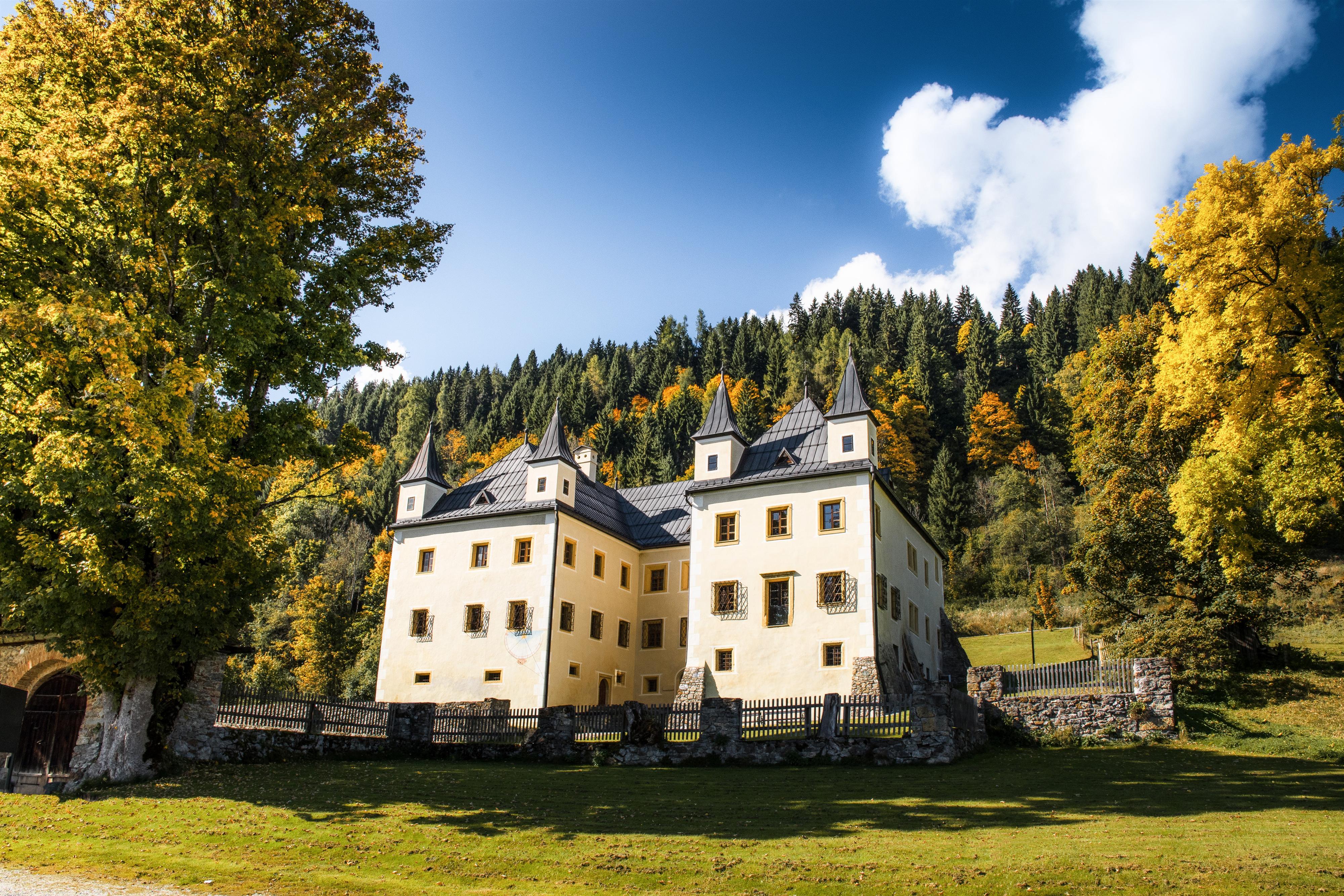 Erlebniswanderung „Schlossblick trifft Talpanorama“