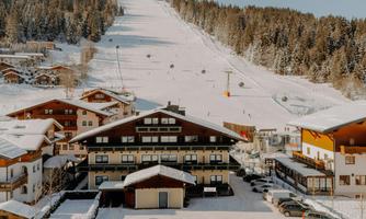 Hotel Die Bergquelle in Flachau - your ski holiday directly on the slopes - ski-in / ski-out - Snow Space Salzburg