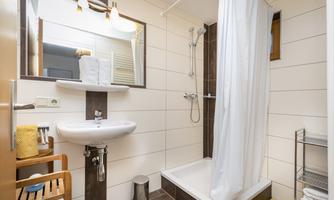 Bathroom - separate toilet
