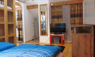 rear_bedrooms_in_attic