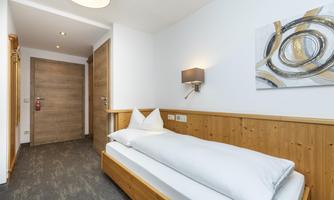 Einbettzimmer