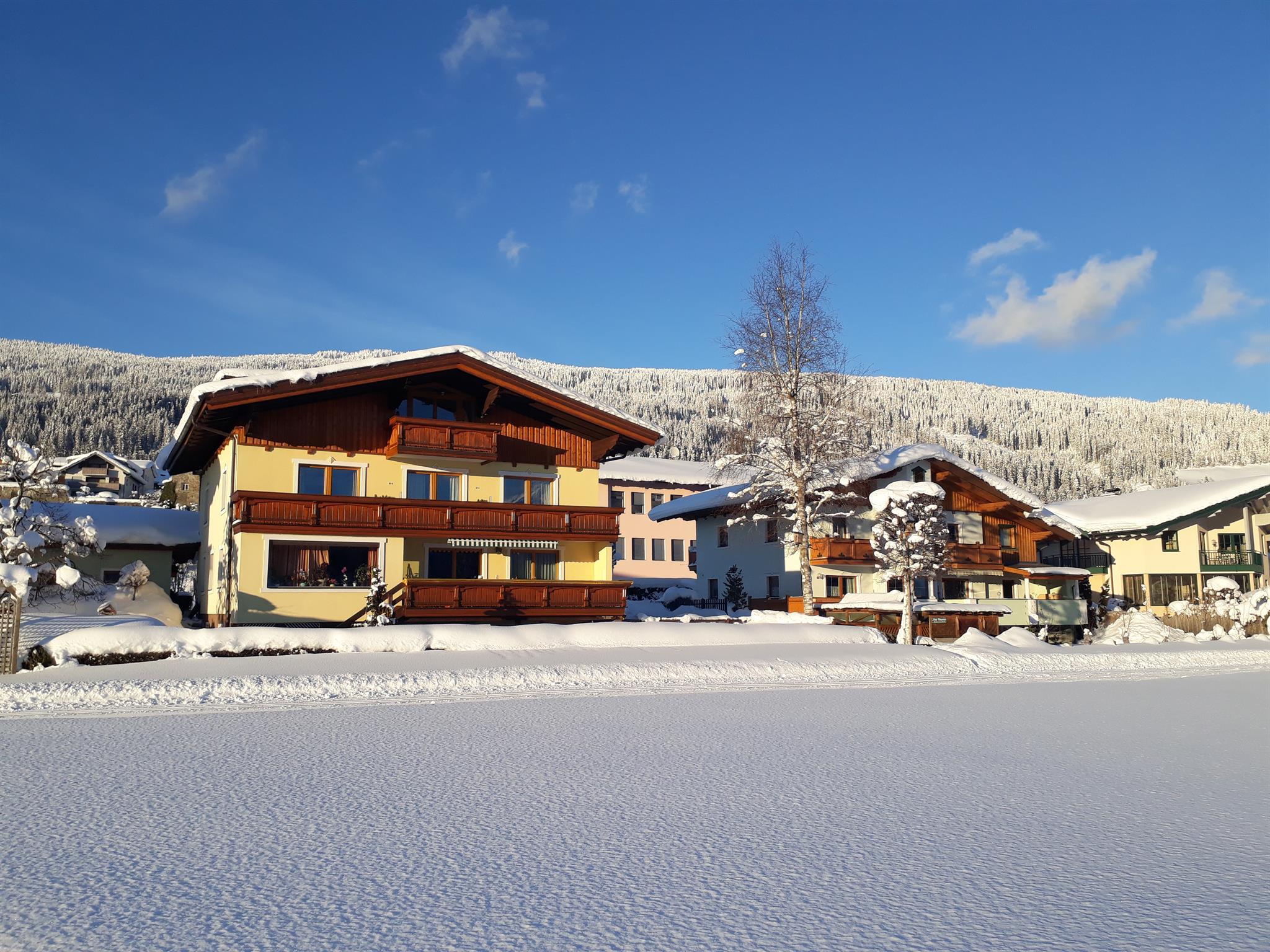 Winter Haus Wiesenrain