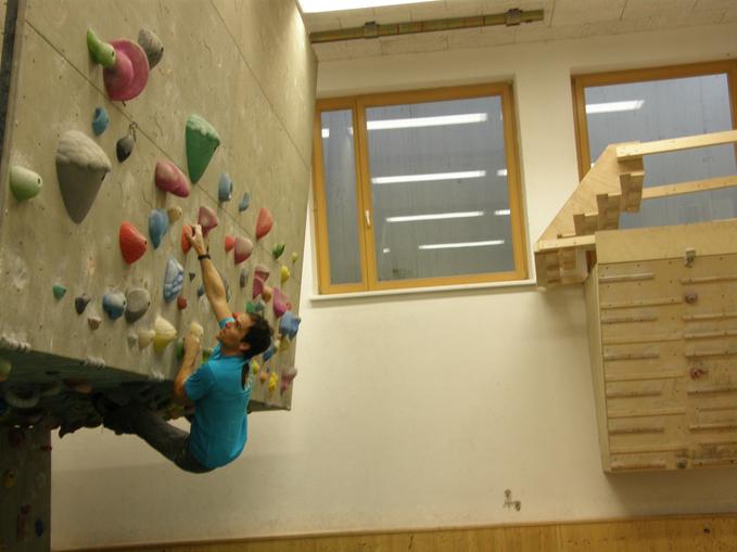 Boulderbase Flirsch - Klettergruppe Arlberg