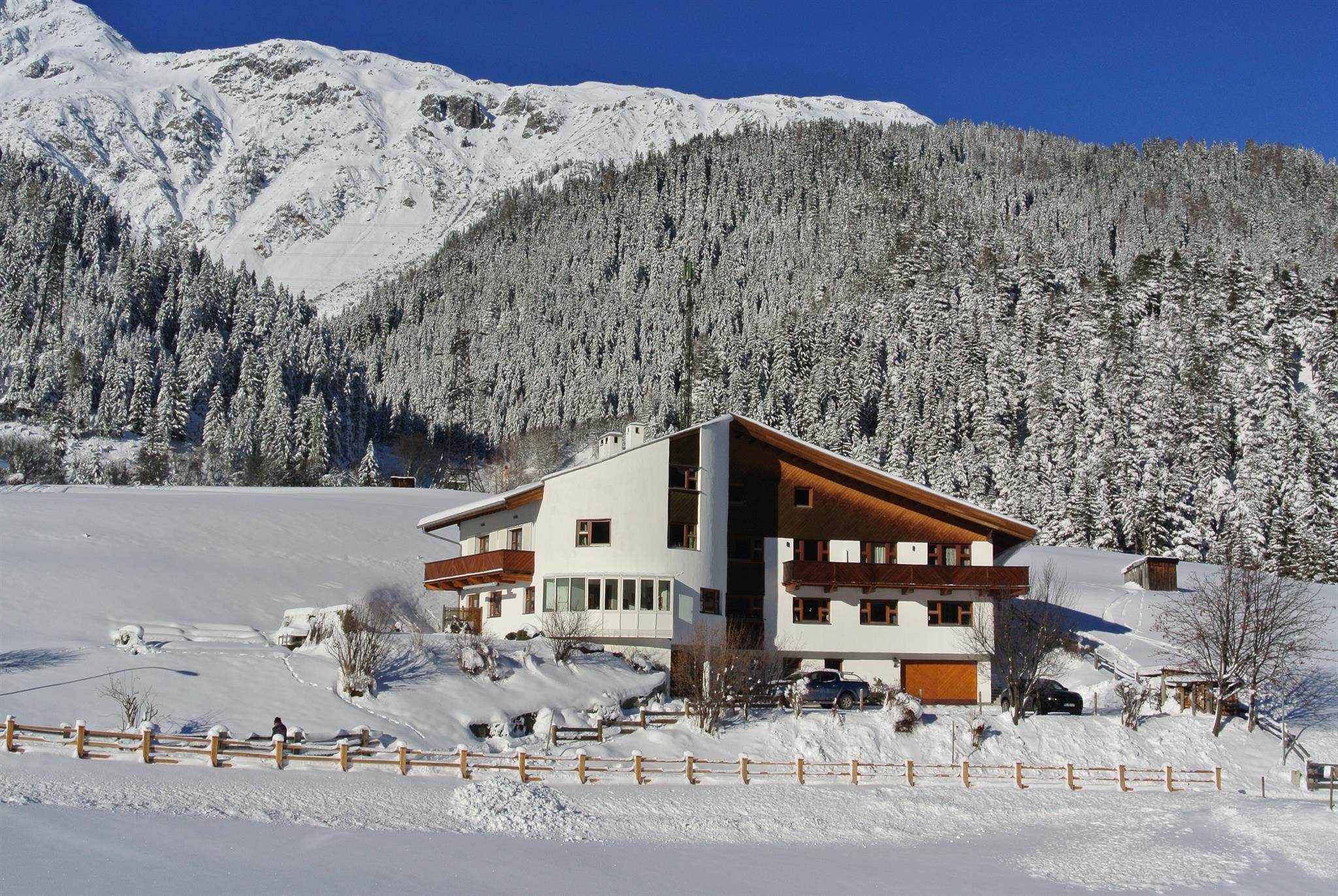 Dr. Juen Hugo, Appartement St. Anton am Arlberg Der