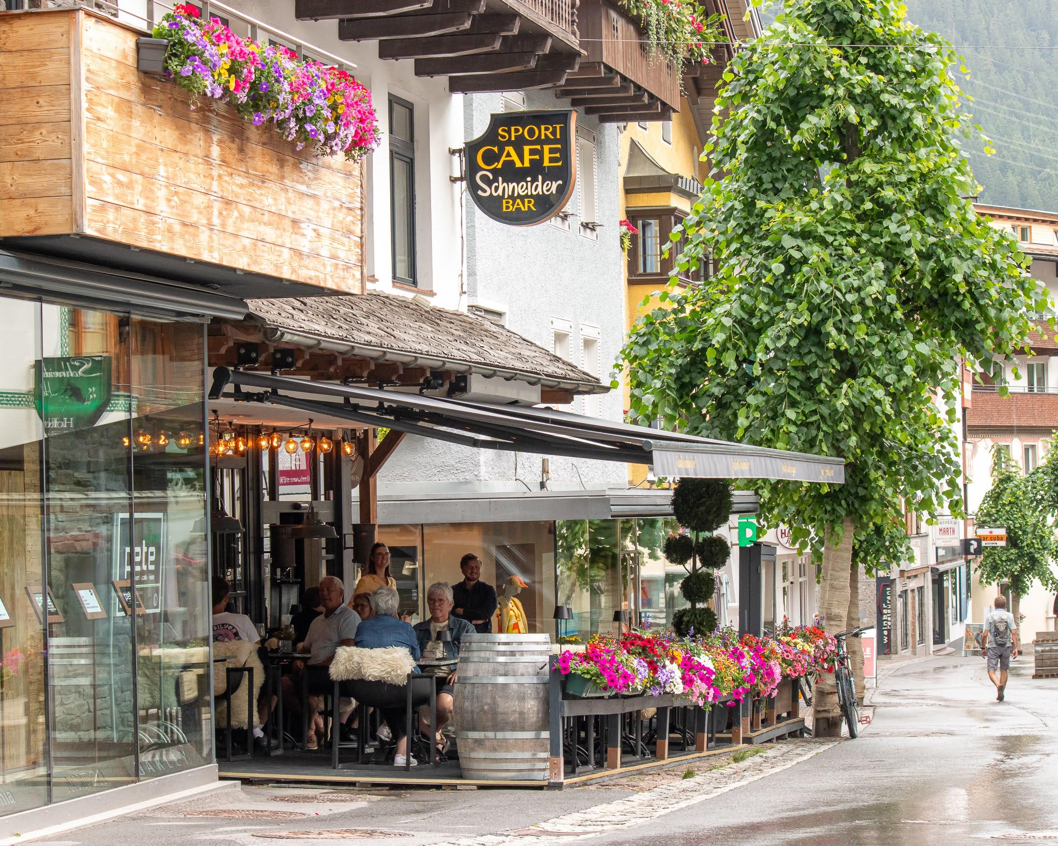 Appartements Cafe Schneider