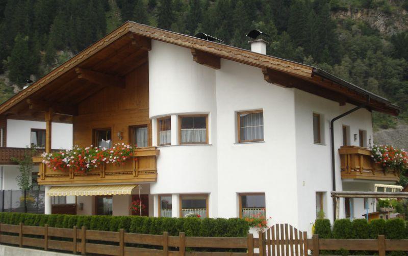 Aparthaus Paul Appartement/Fewo, Dusche, WC, 2 Sch Ferienwohnung  Tirol