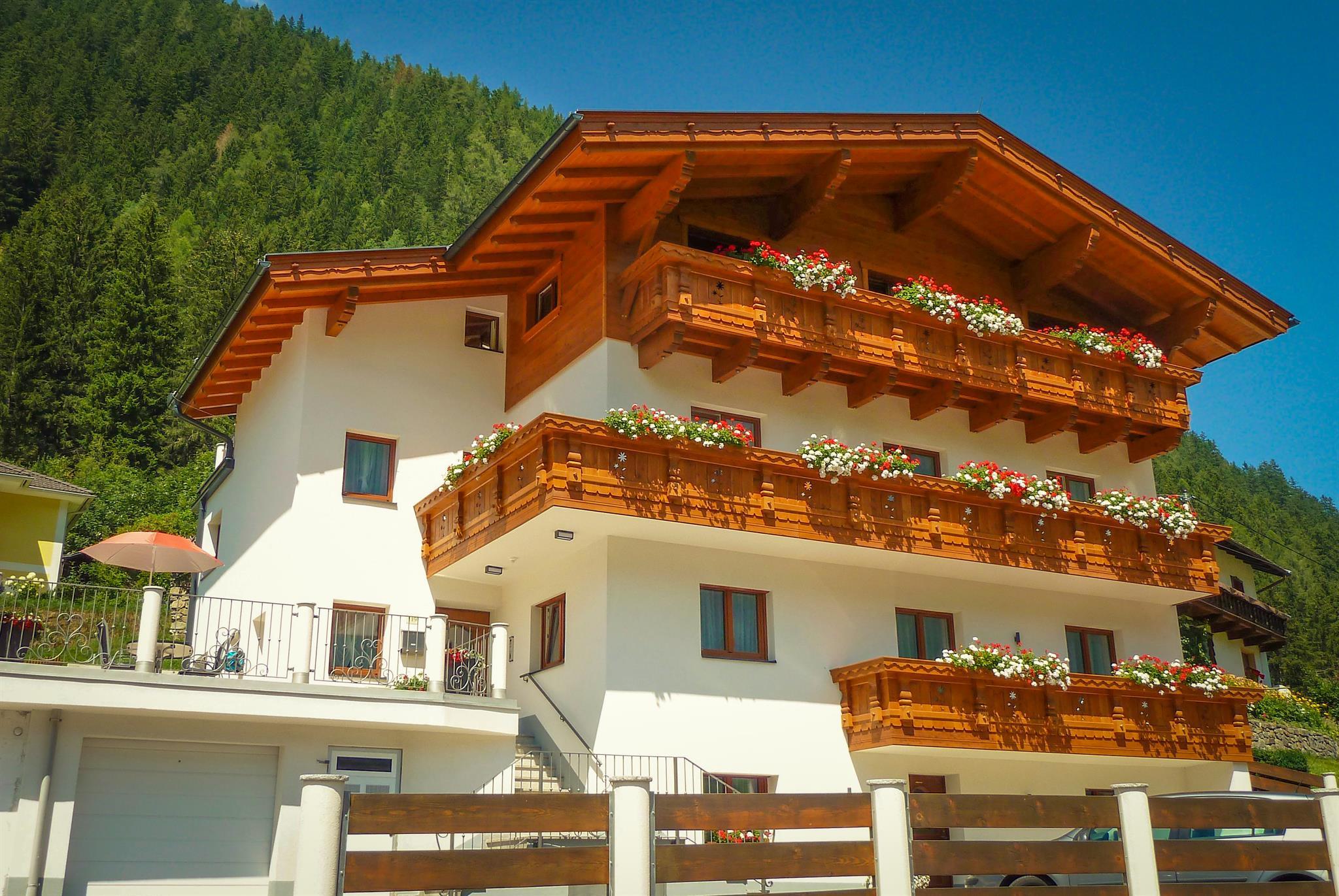 Pension am Rain Apartment Edelweiss Ferienwohnung  Tirol