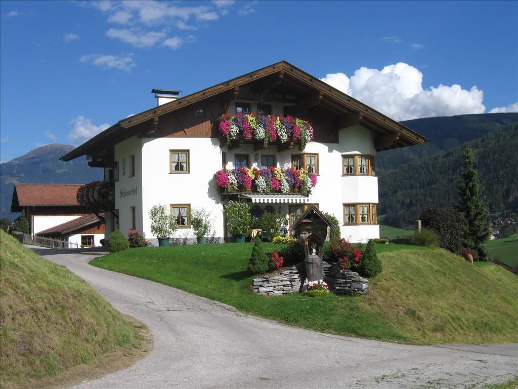 Schlosserhof Appartement Schlick Ferienwohnung  Tirol