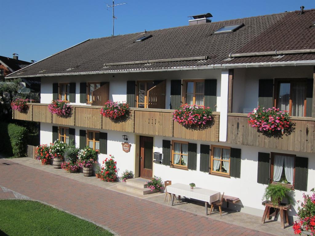 Flößerhaus Ferienwohnung 2 - Sofort buc Ferienwohnung in den Alpen