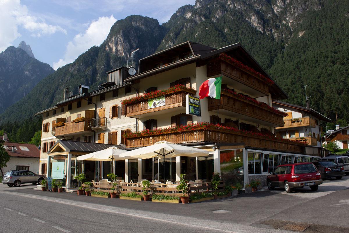 CACCIATORI - 3