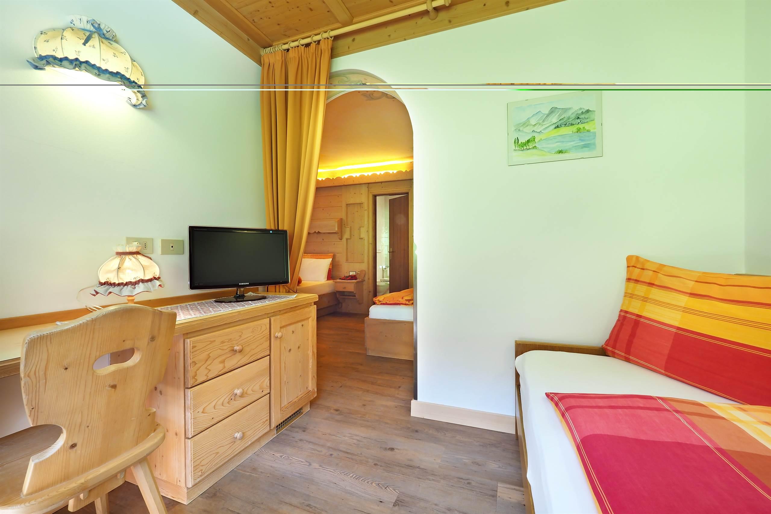 Double room with extra bed