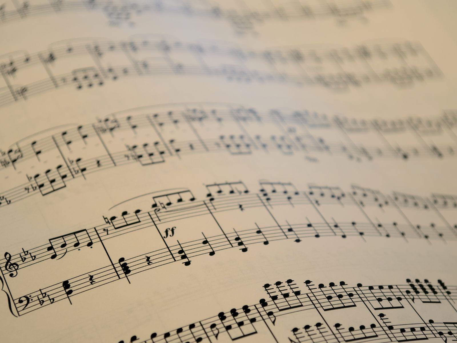 Concerto “Parole che suonano, Musica che parla… a occhi chiusi”