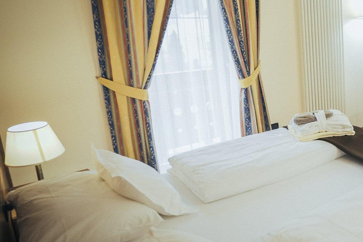 Double room with extra bed