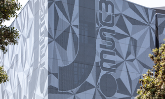 JMuseo Sunset Club