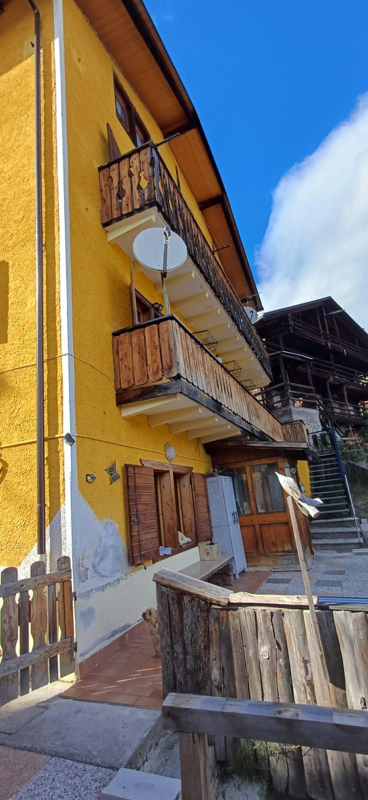 DE VILLA GUIDO - 2