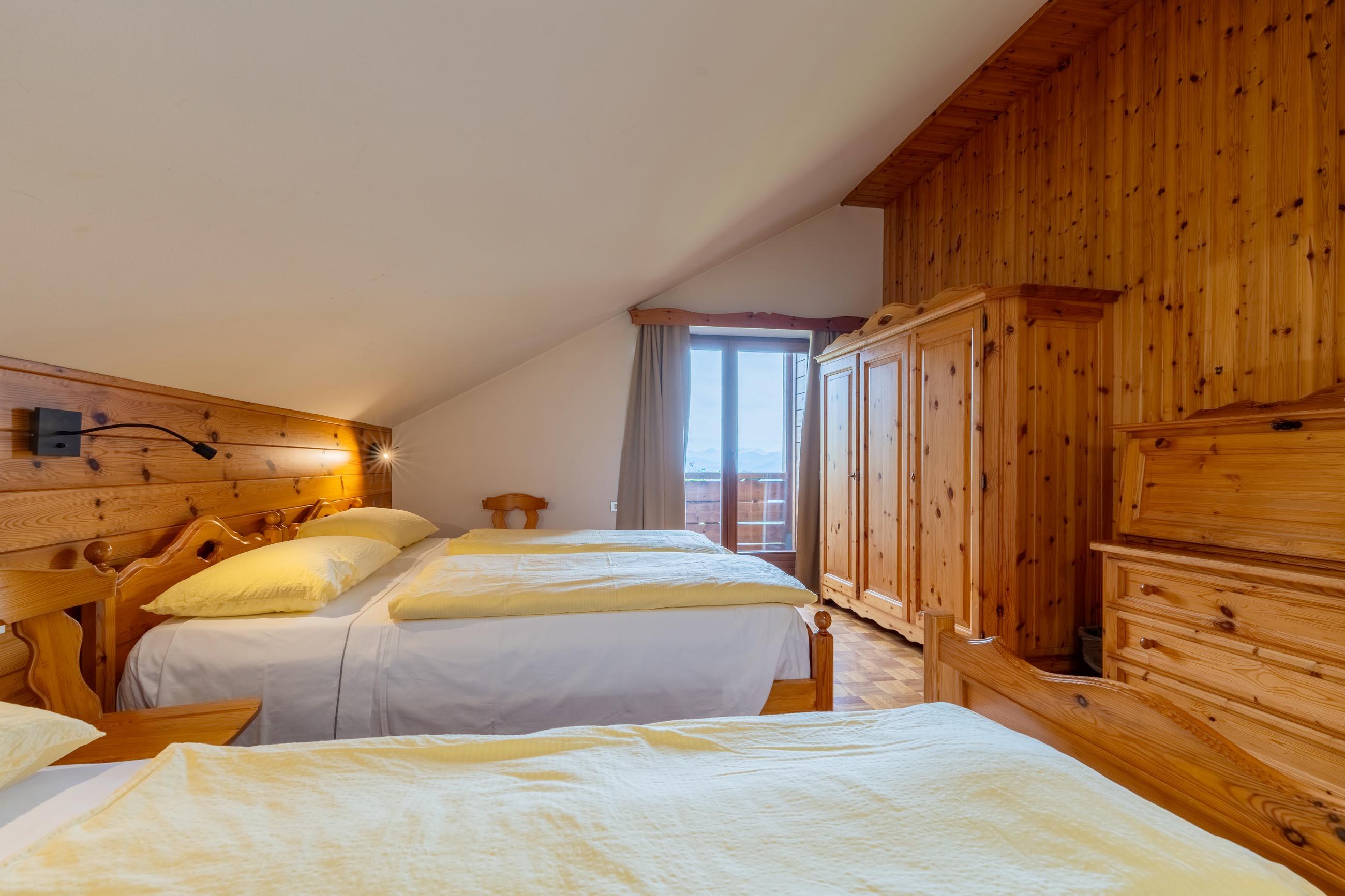 Dreibettzimmer