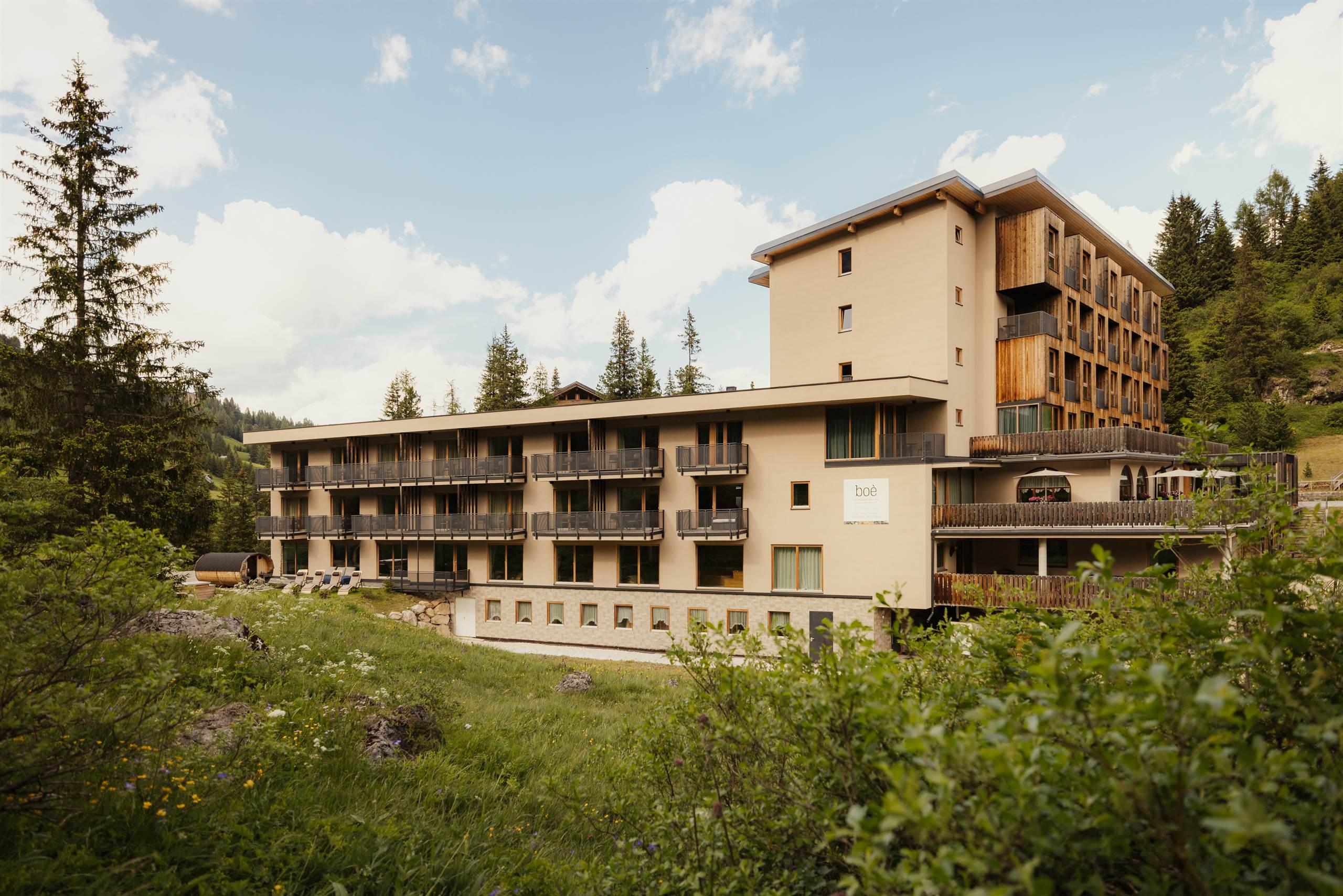 SPORTS & NATURE HOTEL BOE'