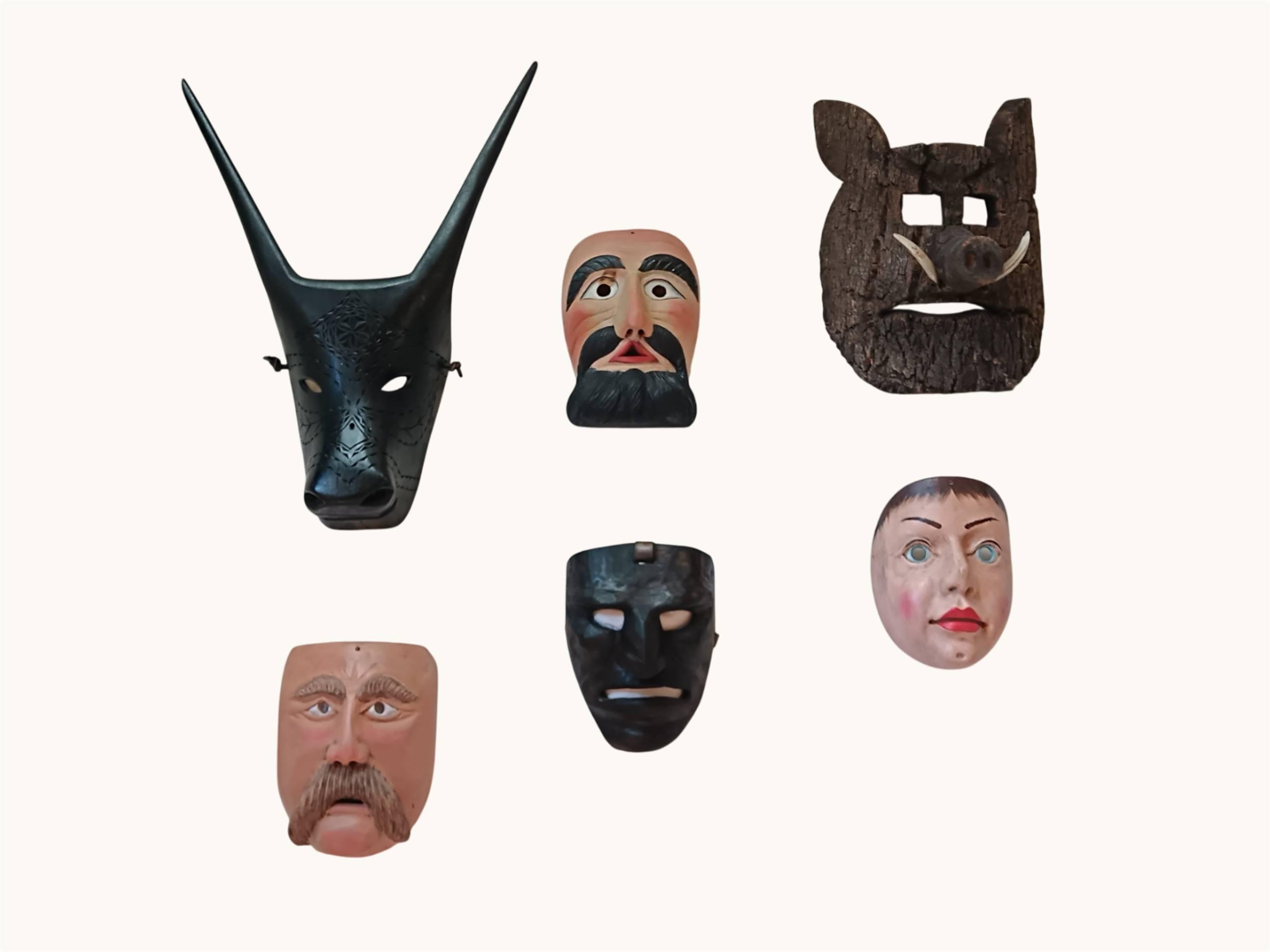 Un’isola in montagna. Incontro tra maschere della Sardegna e delle Dolomiti